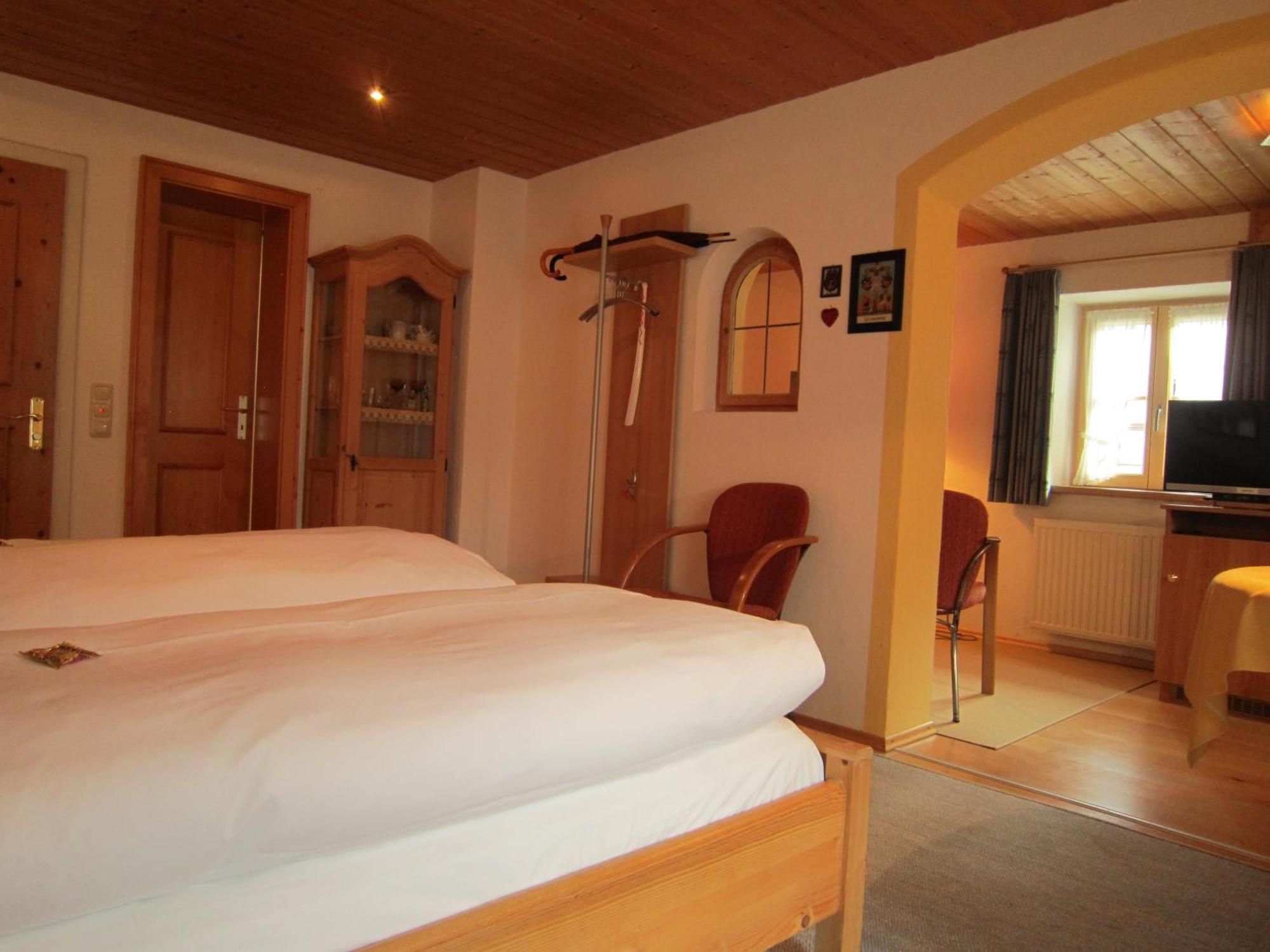 Gaestehaus Unruh Oberammergau Ngoại thất bức ảnh